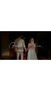 Wat begon met één (misschien impulsief, maar o zo dapper) voicebericht van Geert, werd een liefdesverhaal voor de boeken.

Tussen paarden in de wei, cowboylaarzen op de dansvloer en een BBQ waar zelfs de zon wat langer bleef hangen, vierden Elien & Geert hun liefde — met een openingsdans die zelfs de sterren even stil kreeg. ✨

Een dag vol knipoog-speeches, warme harten en pure gezelligheid.
Een echte ranch romance — en wij mochten het vastleggen. 💛