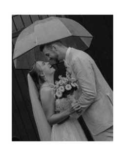 “Let me promise you tonight,
I will always be there by your side” 🫶🏻